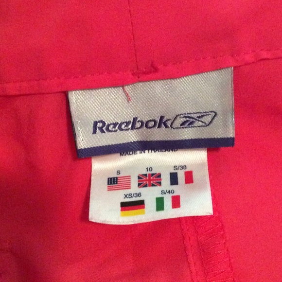 Reebok shorts size small - Picture 5 of 7